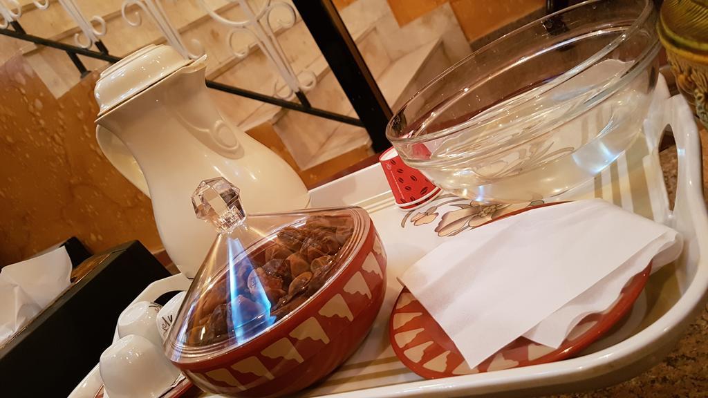 Al Majd Aparthotel